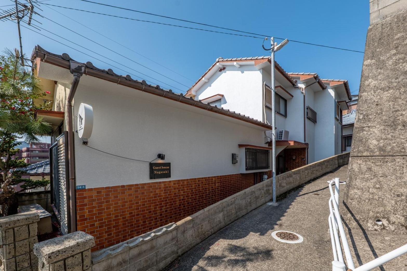 Guest House Nagasaki 1 御船蔵の我が家 1 Exteriör bild